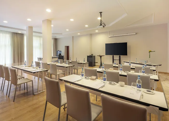 מלון Barcelo Bay - Adults Only קורלחו