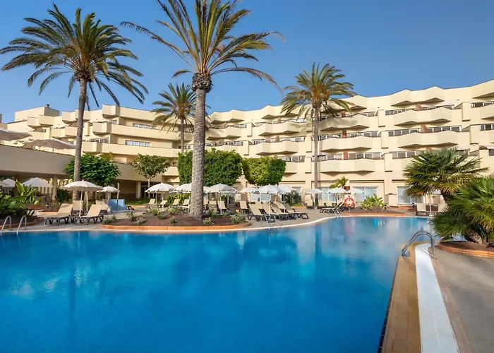 מלון Barcelo Bay - Adults Only 4*