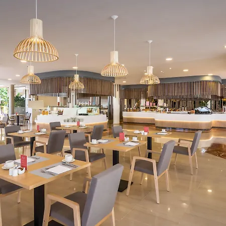 科拉莱霍湾巴瑟罗度假酒店-仅限成人 酒店