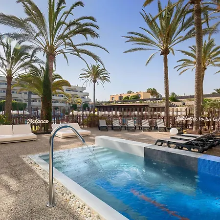 科拉莱霍湾巴瑟罗度假酒店-仅限成人 酒店 科拉雷侯