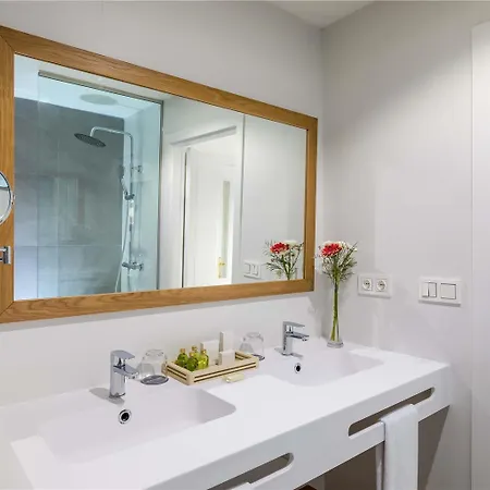 酒店 科拉莱霍湾巴瑟罗度假酒店-仅限成人