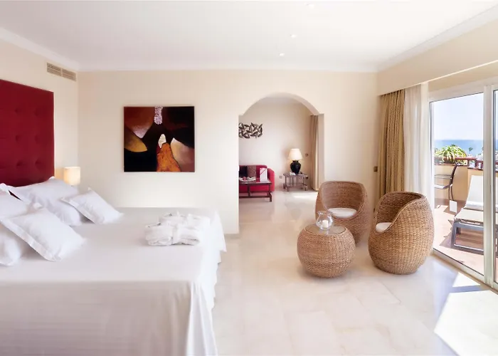 Barcelo Bay - Adults Only Hotel