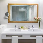 Hotel Barcelo Bay - Adults Only 4*