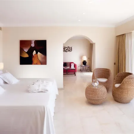 Barceló Bay - Adults Only Hotel