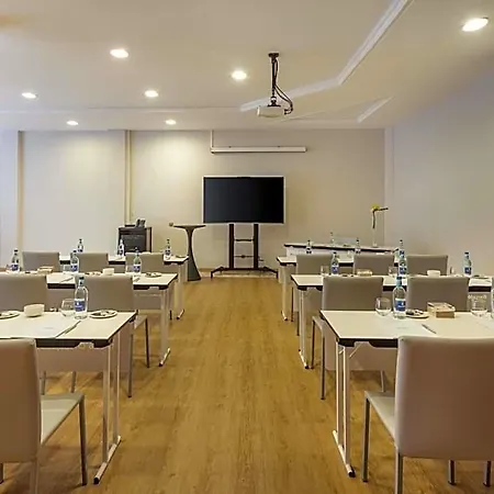 Barceló Bay - للبالغين فقط 4* كوراليهو
