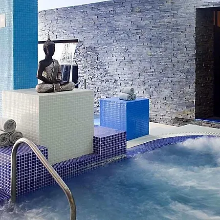 Barceló Bay - للبالغين فقط