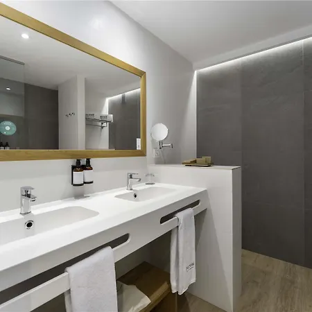 Barcelo Bay - Adults Only Hotel 4*