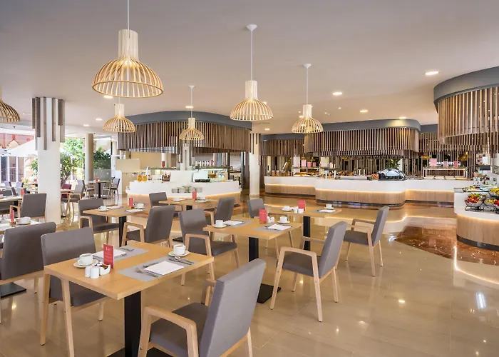 Barcelo Bay - Adults Only Hotel