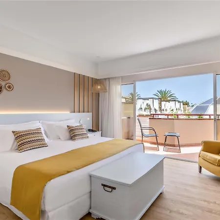 Hotel Barcelo Bay - Adults Only