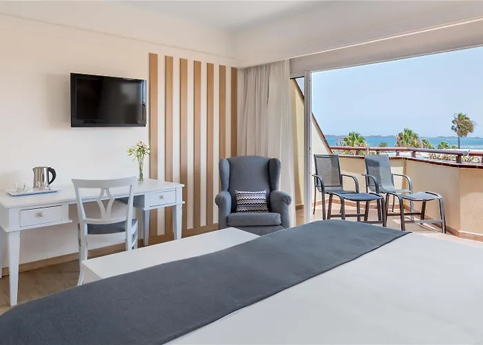 Отель Barceló Bay - только для взрослых 4*